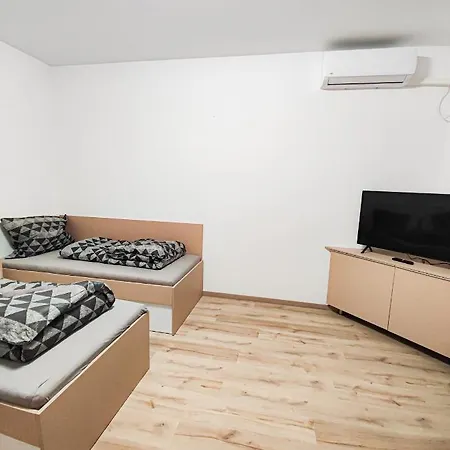 Harmonia Vendeghaz Konukevi 3*