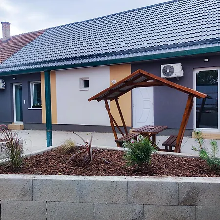 Harmonia Vendeghaz 3*